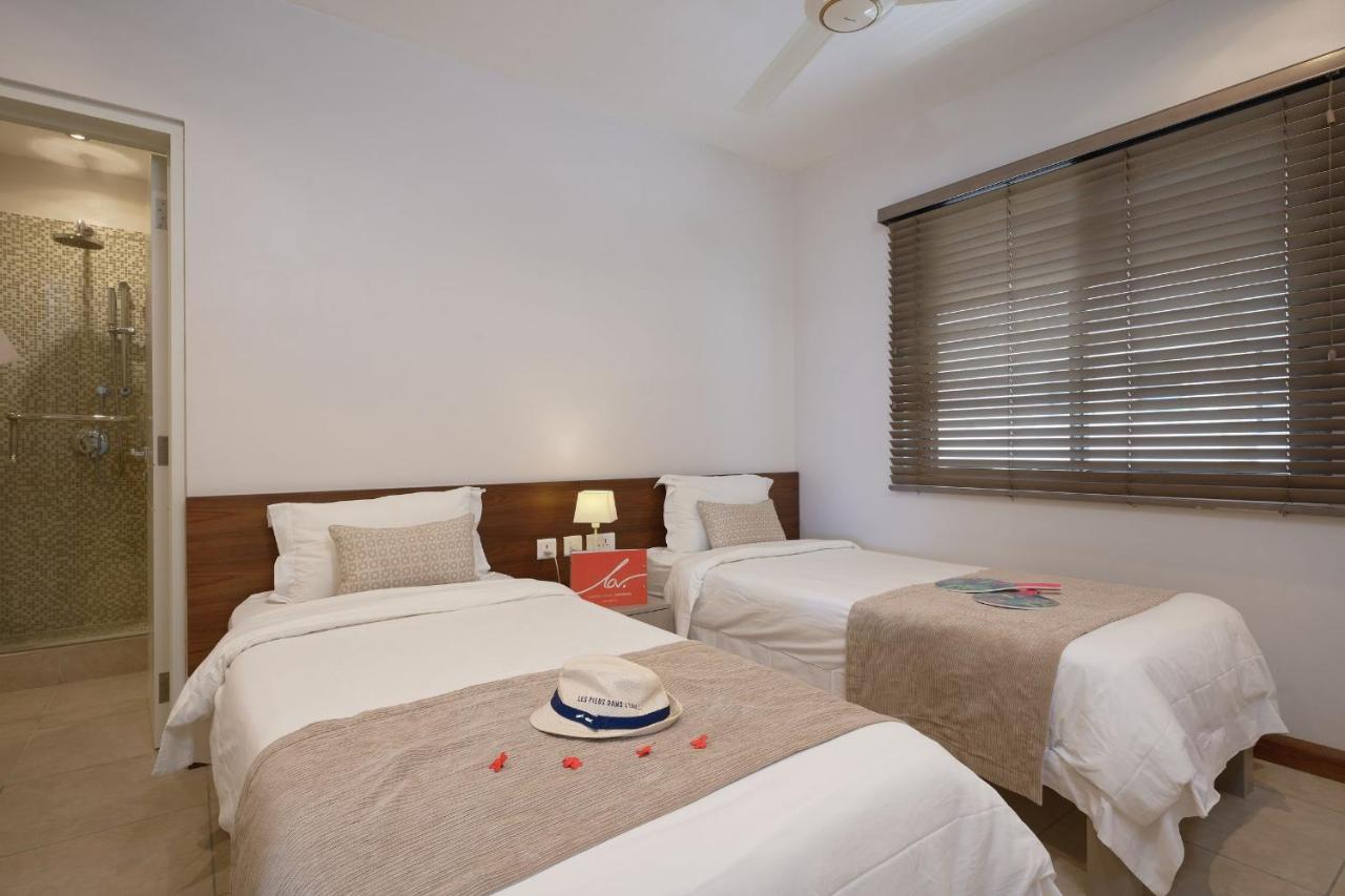 Bon Azur Beachfront Suites & Penthouses With Lov Trou aux Biches Bagian luar foto