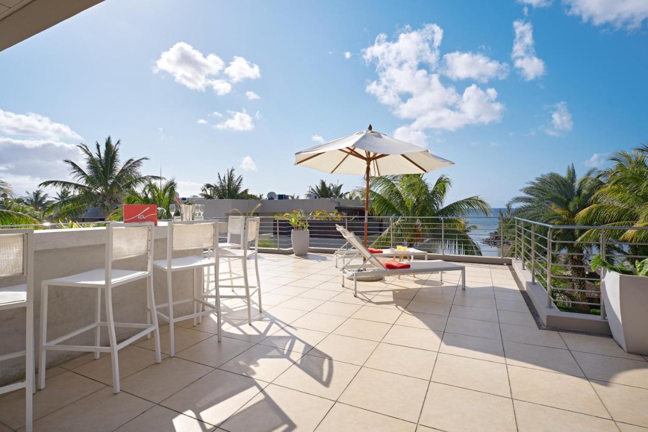 Bon Azur Beachfront Suites & Penthouses With Lov Trou aux Biches Bagian luar foto