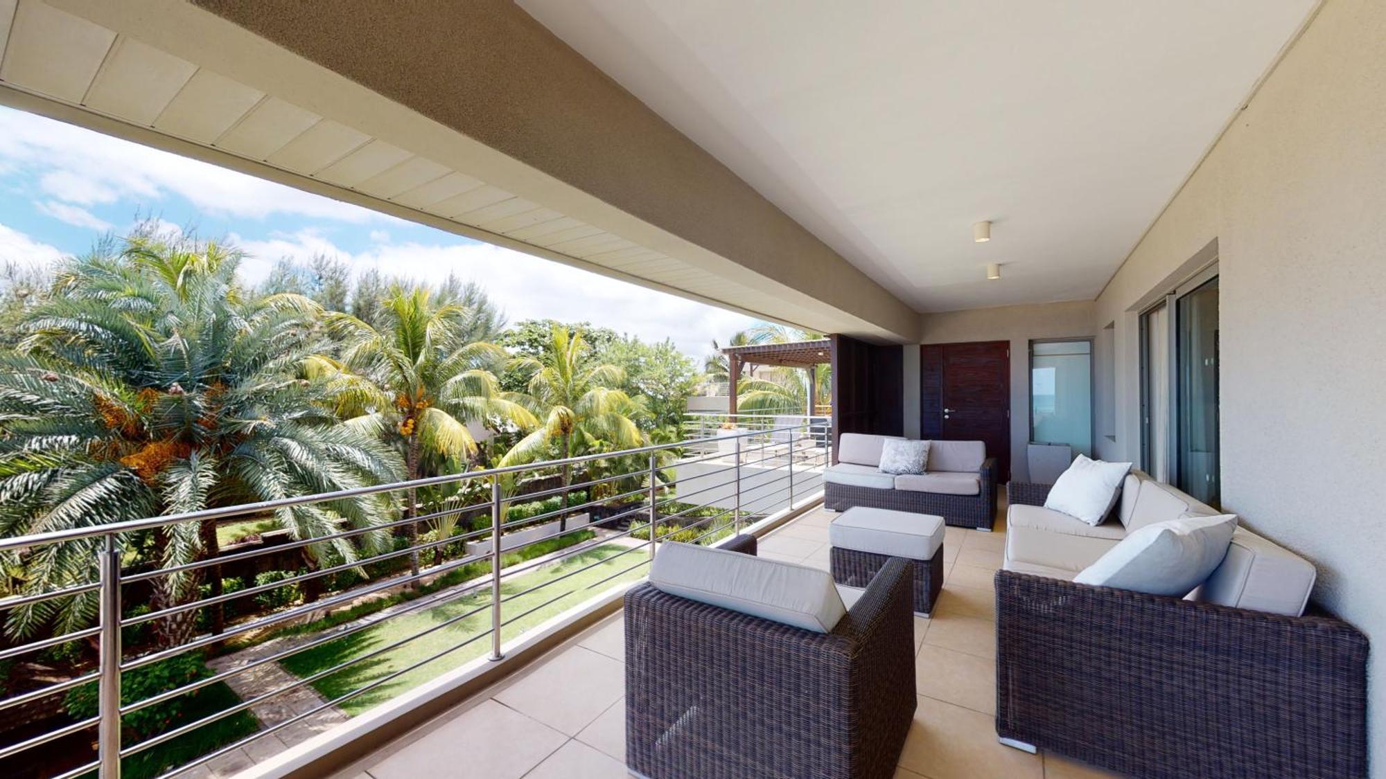 Bon Azur Beachfront Suites & Penthouses With Lov Trou aux Biches Bagian luar foto