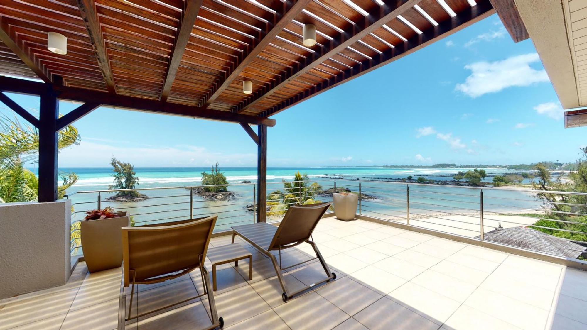 Bon Azur Beachfront Suites & Penthouses With Lov Trou aux Biches Bagian luar foto