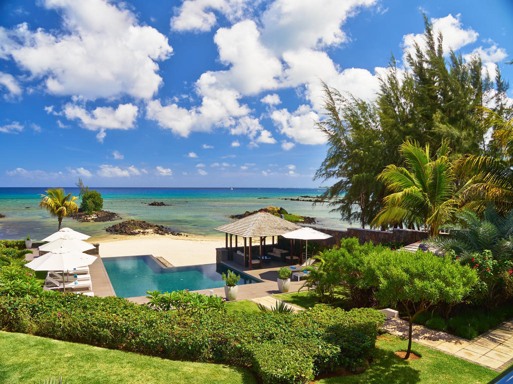 Bon Azur Beachfront Suites & Penthouses With Lov Trou aux Biches Ruang foto